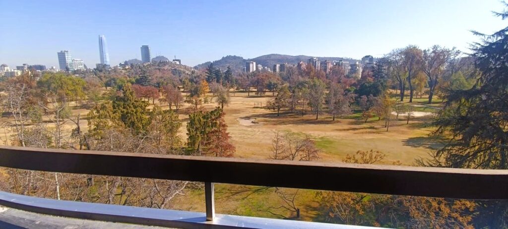 Américo Vespucio, vista Club de Golf Los Leones